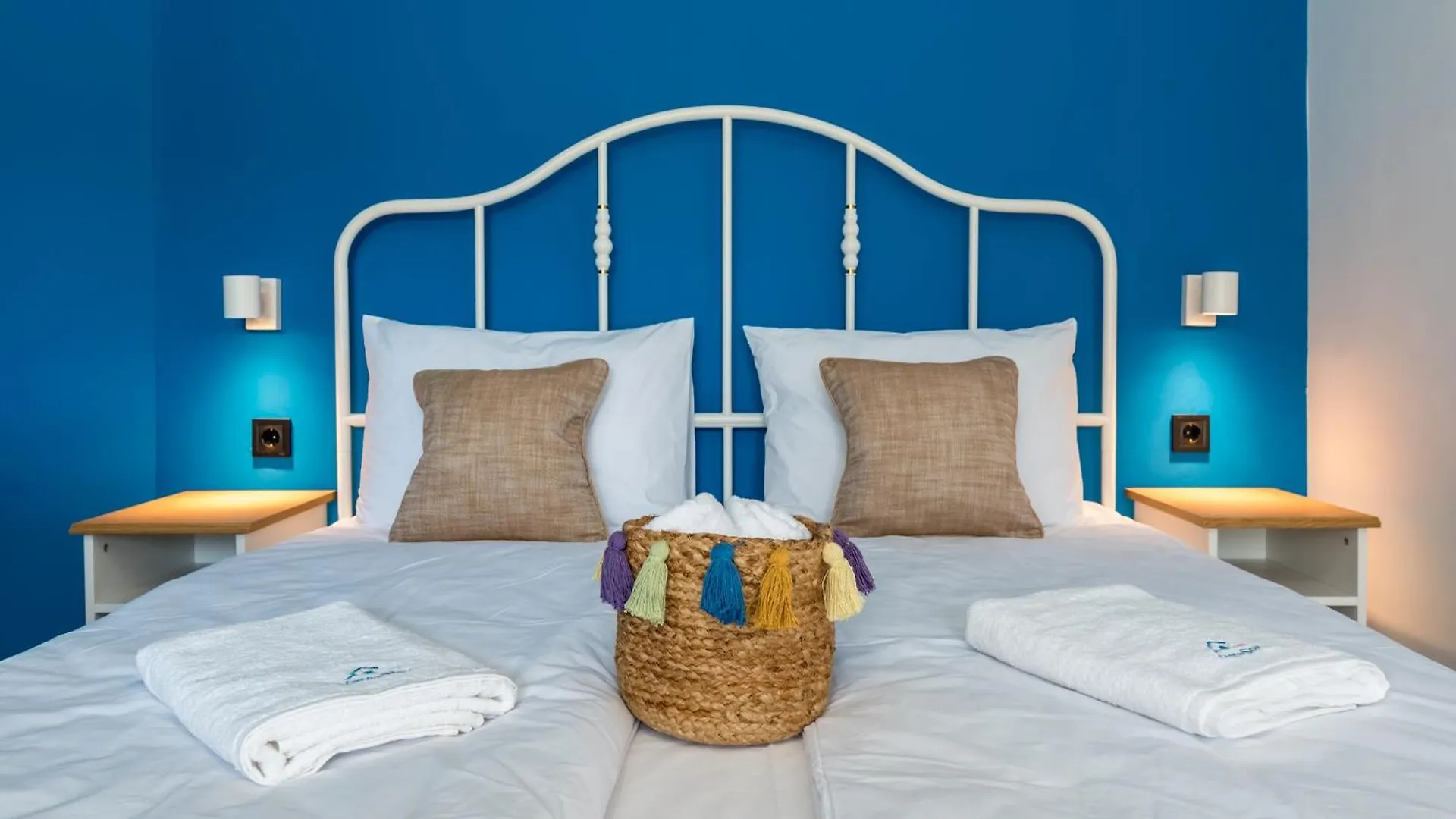 Burov Apartment - Artistic Apartment In The Heart Of Varna Suitable For Up To 4 Guests Bulgaria